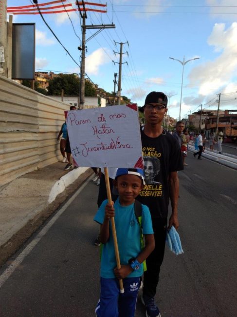 Brasil_hört auf uns zu töten_Demonstration_gegen_Polizeigewalt_Salvador_Brasilien_Foto_CIPO_terre_des_hommes_Schweiz